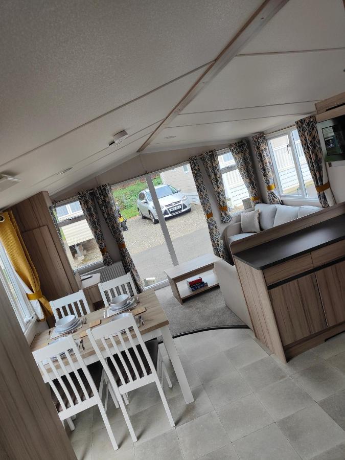 J6 Static Caravan, Fairway Holiday Park Сандаун Екстер'єр фото